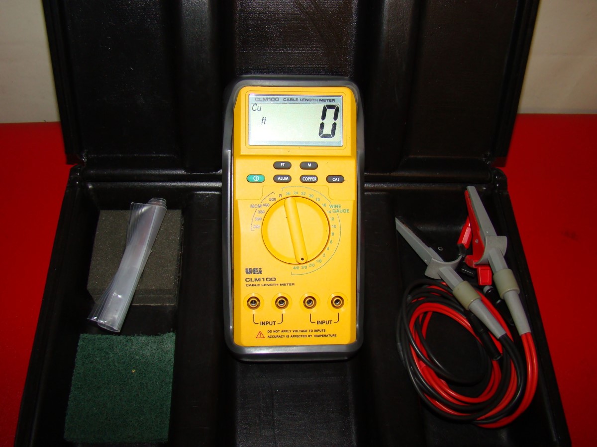 UEI CLM100 Cable Length Meter with leads and hard case