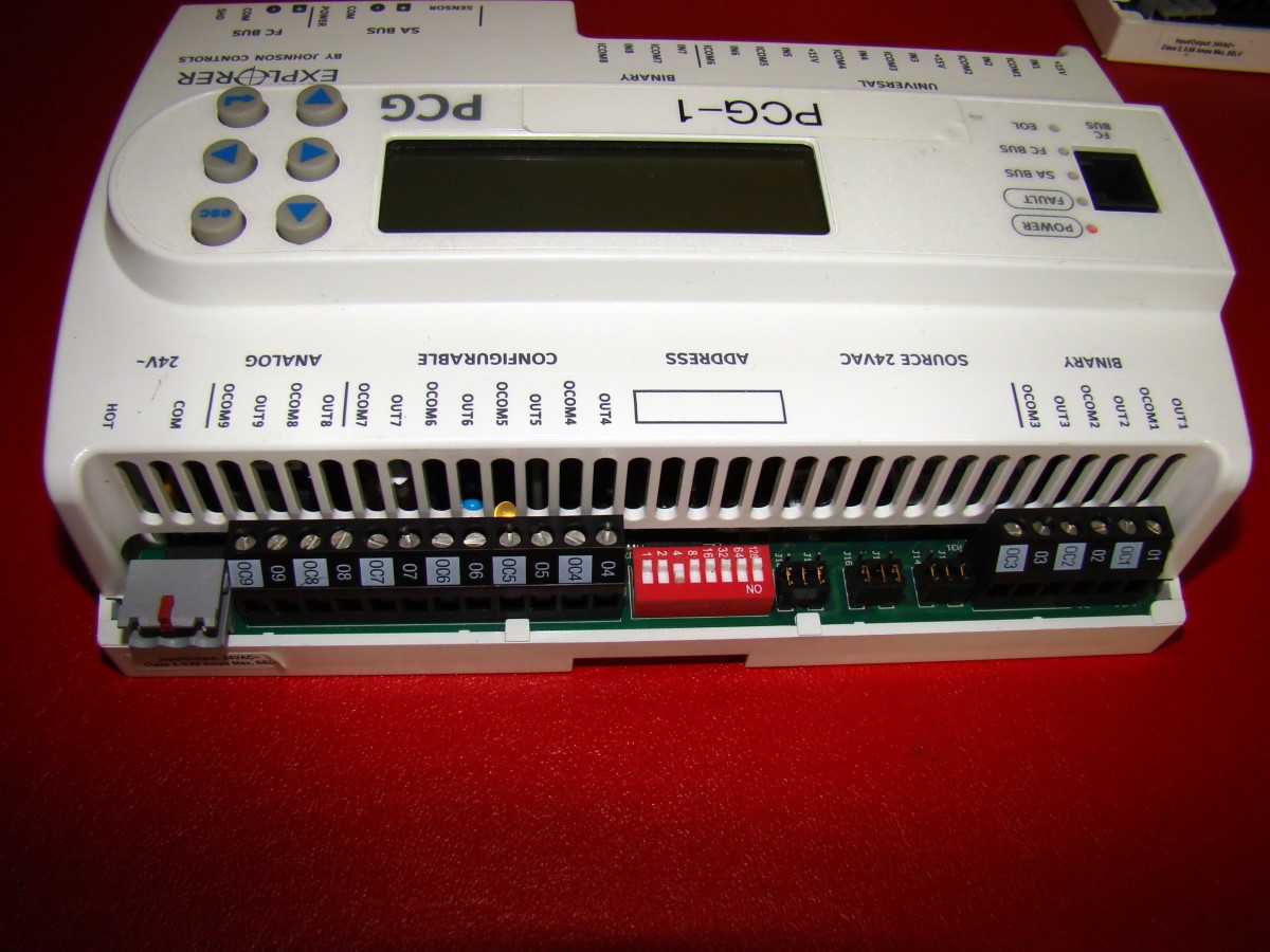 JOHNSON CONTROLS PCG2621 Explorer FXPCG26210 FX PROGRAMMABLE CONTROLLER eBay