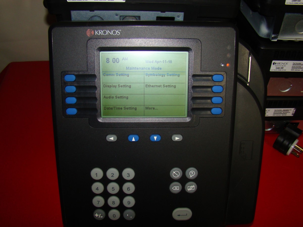 Kronos 8602800501 System 4500 Digital Badge Time Clock With Power