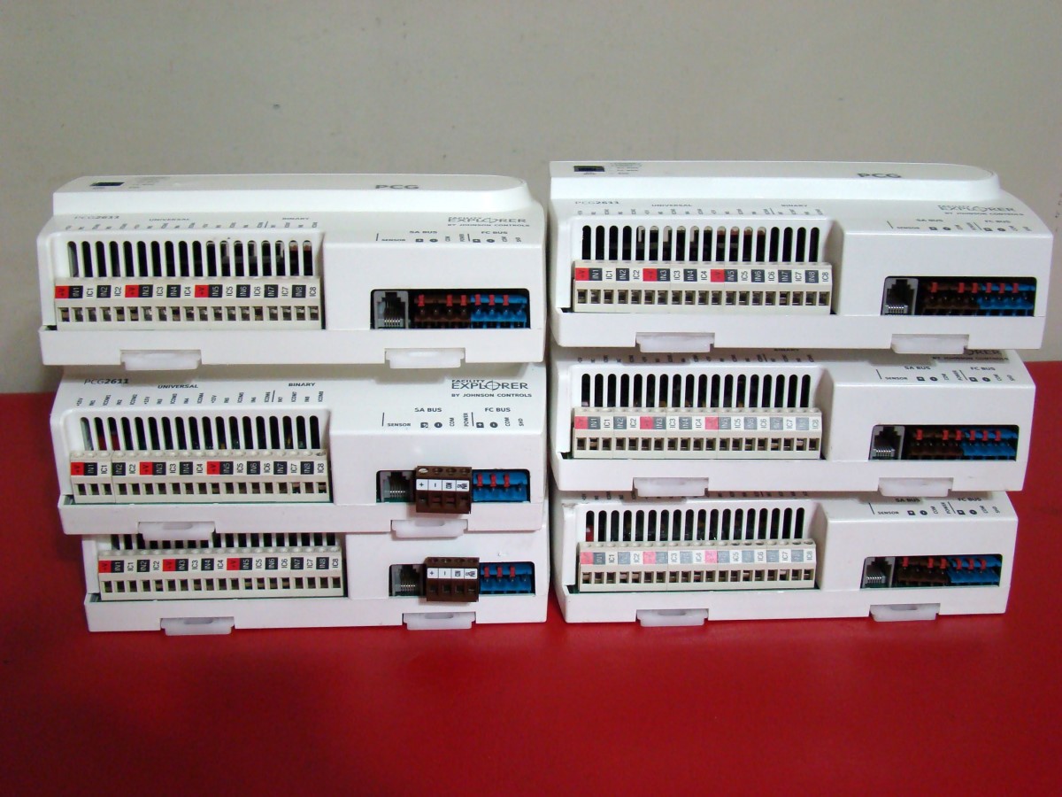 Johnson Controls FXPCG26110 Facility Programmable Controller PCG2611