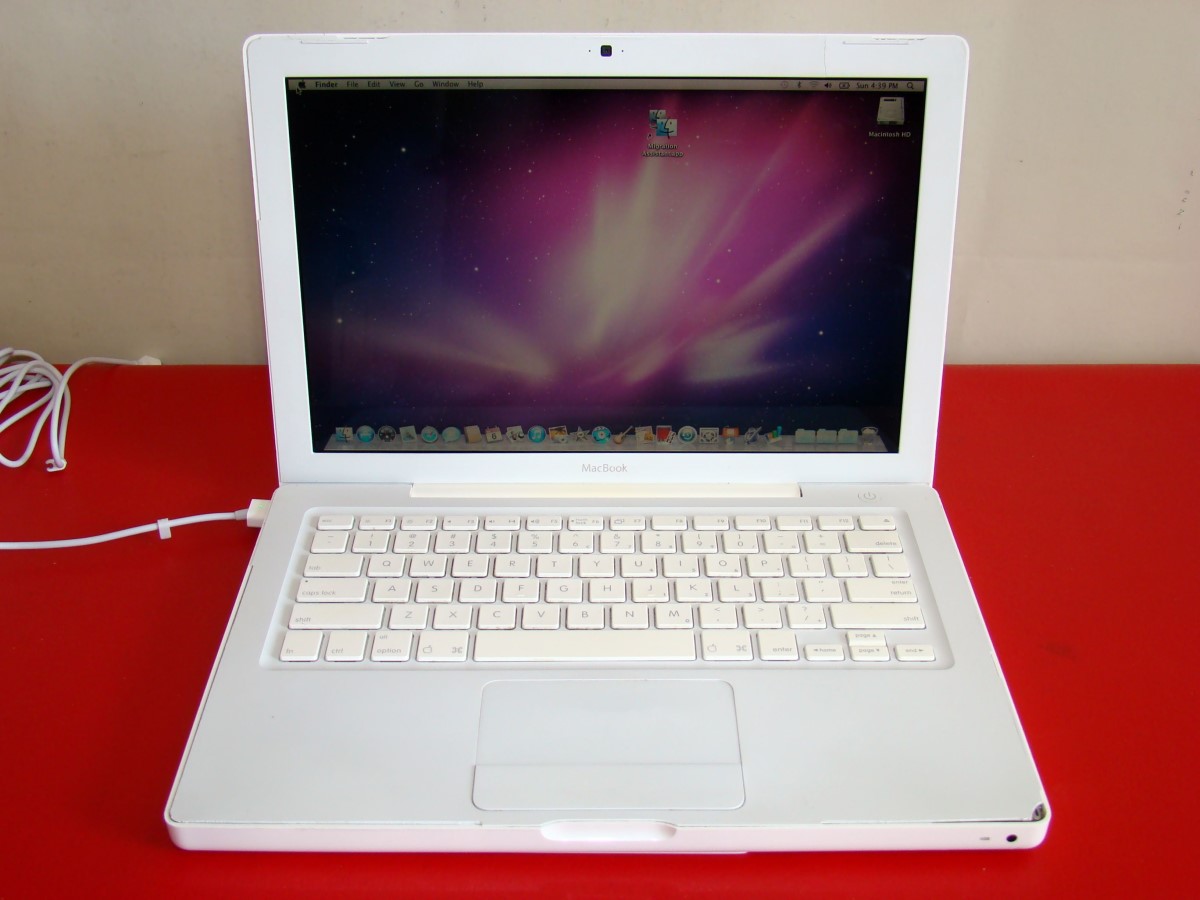 MacBook A1181 Core 2 Duo 10.6初期化済 美品 Apple_A1181_Mac2_10-6-8_2-