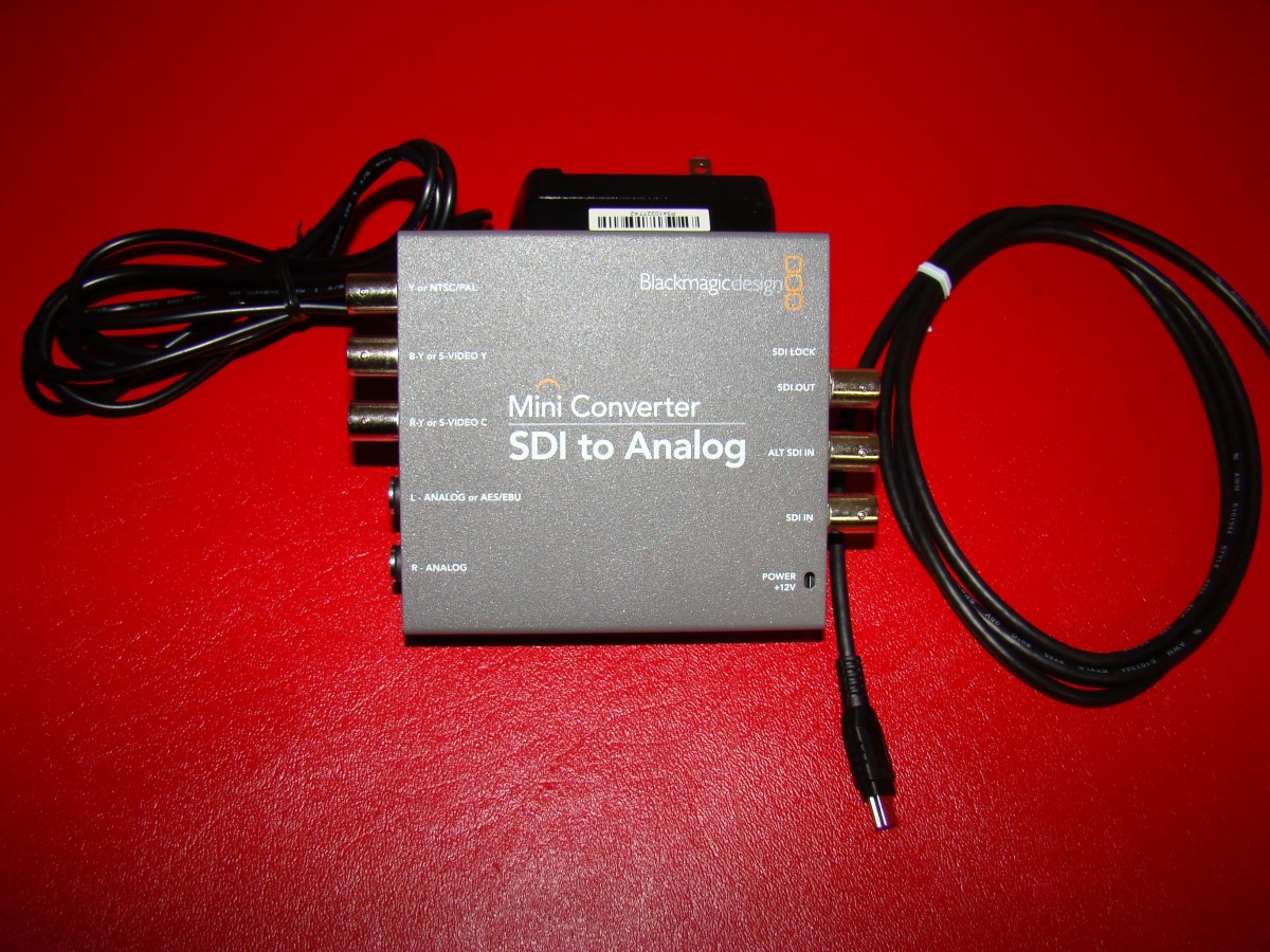 Blackmagic_design_Mini_Convert
