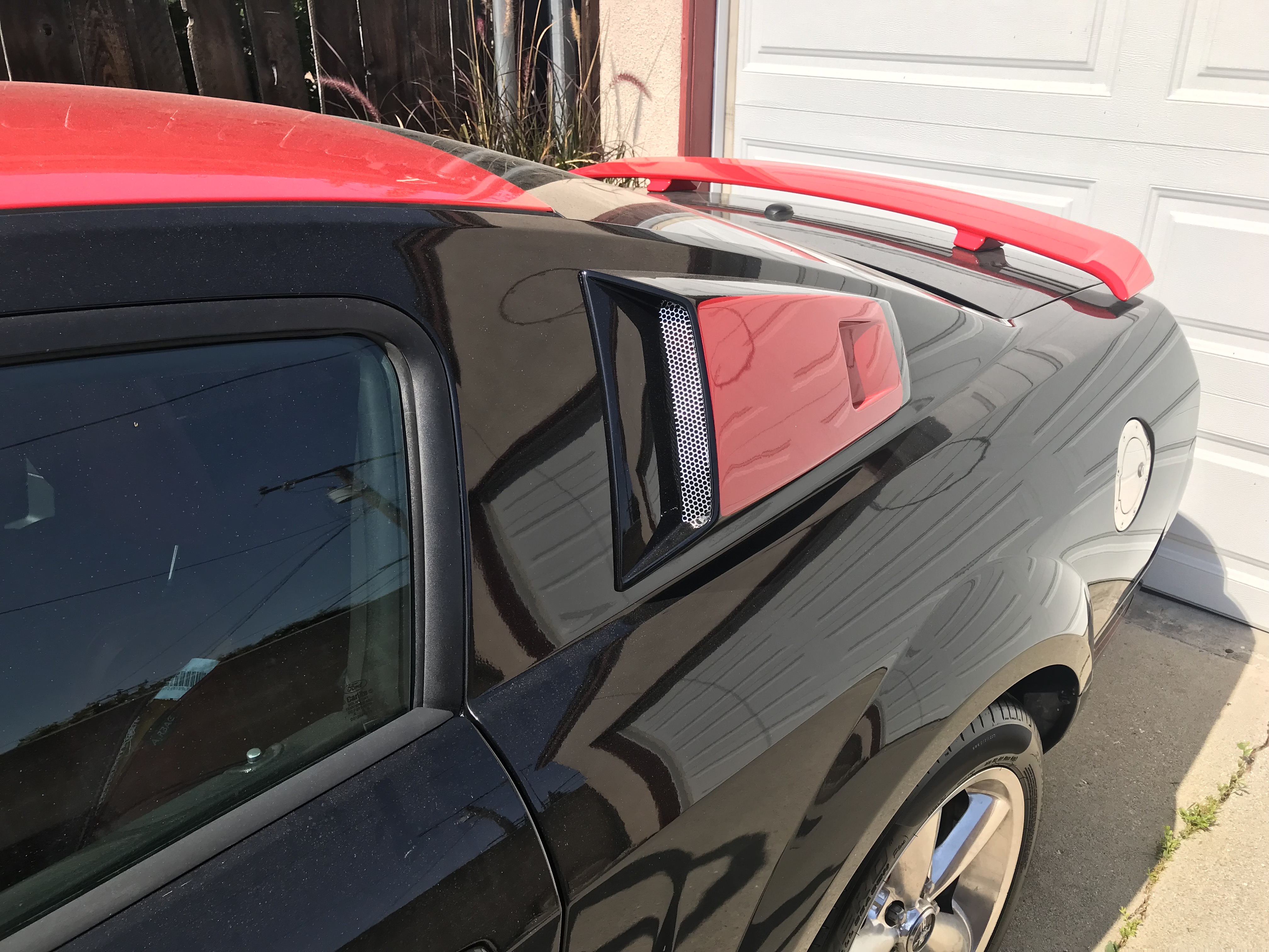 Mustang Vintage Syle Rear Window Louvers; Matte Black (05-14 Coupe