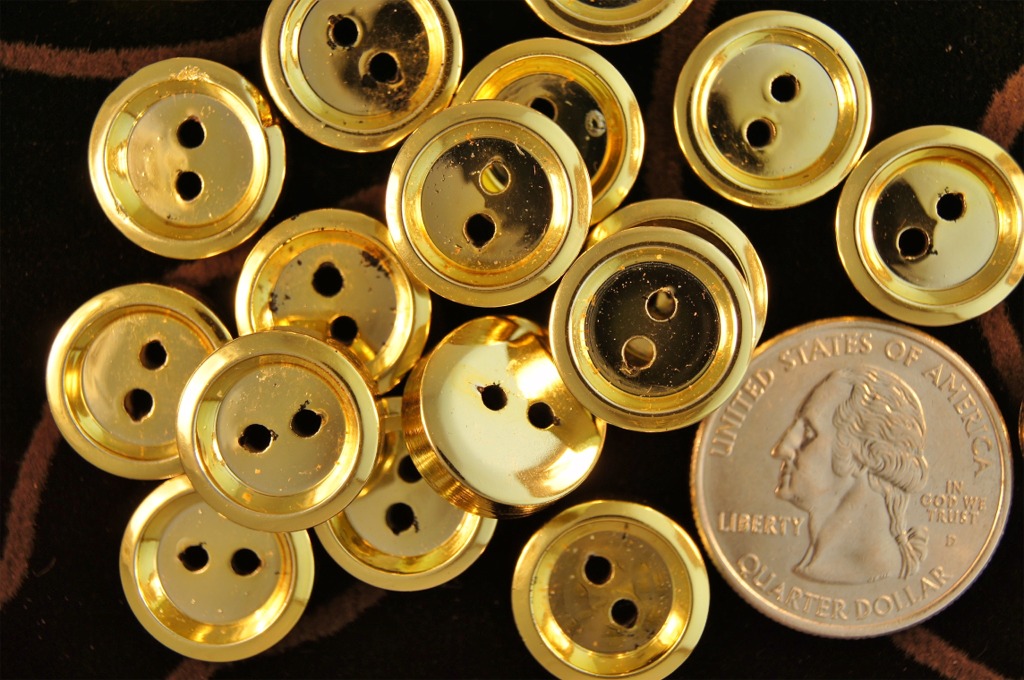2 Hole Plastic Gold Buttons