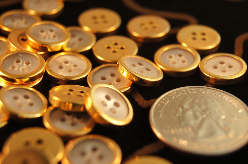 Large 4 Hole 1-1/2 (38mm) 60L Vintage Gold Metal Buttons #991