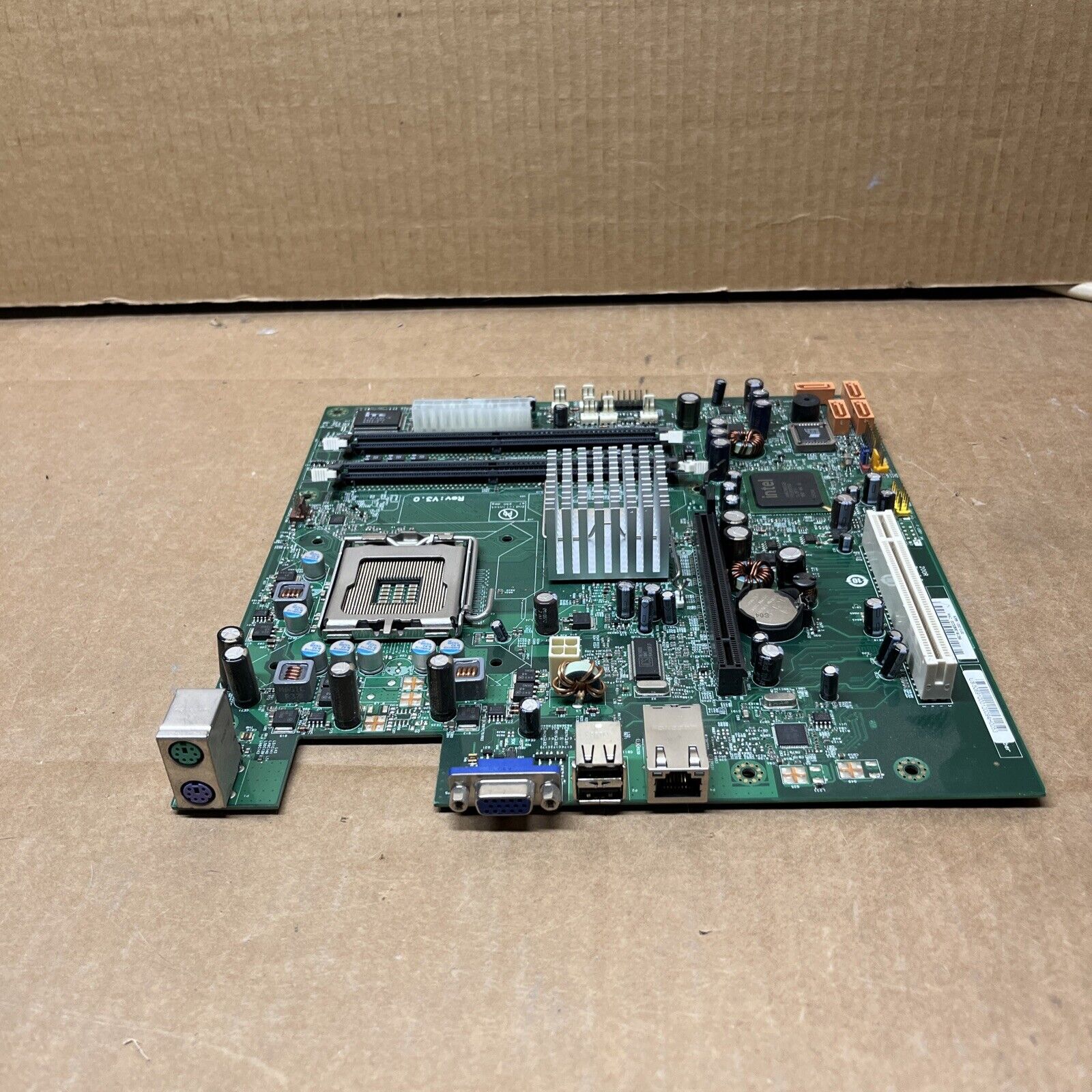 Intel 200R Desktop Motherboard- 5069-100012-00