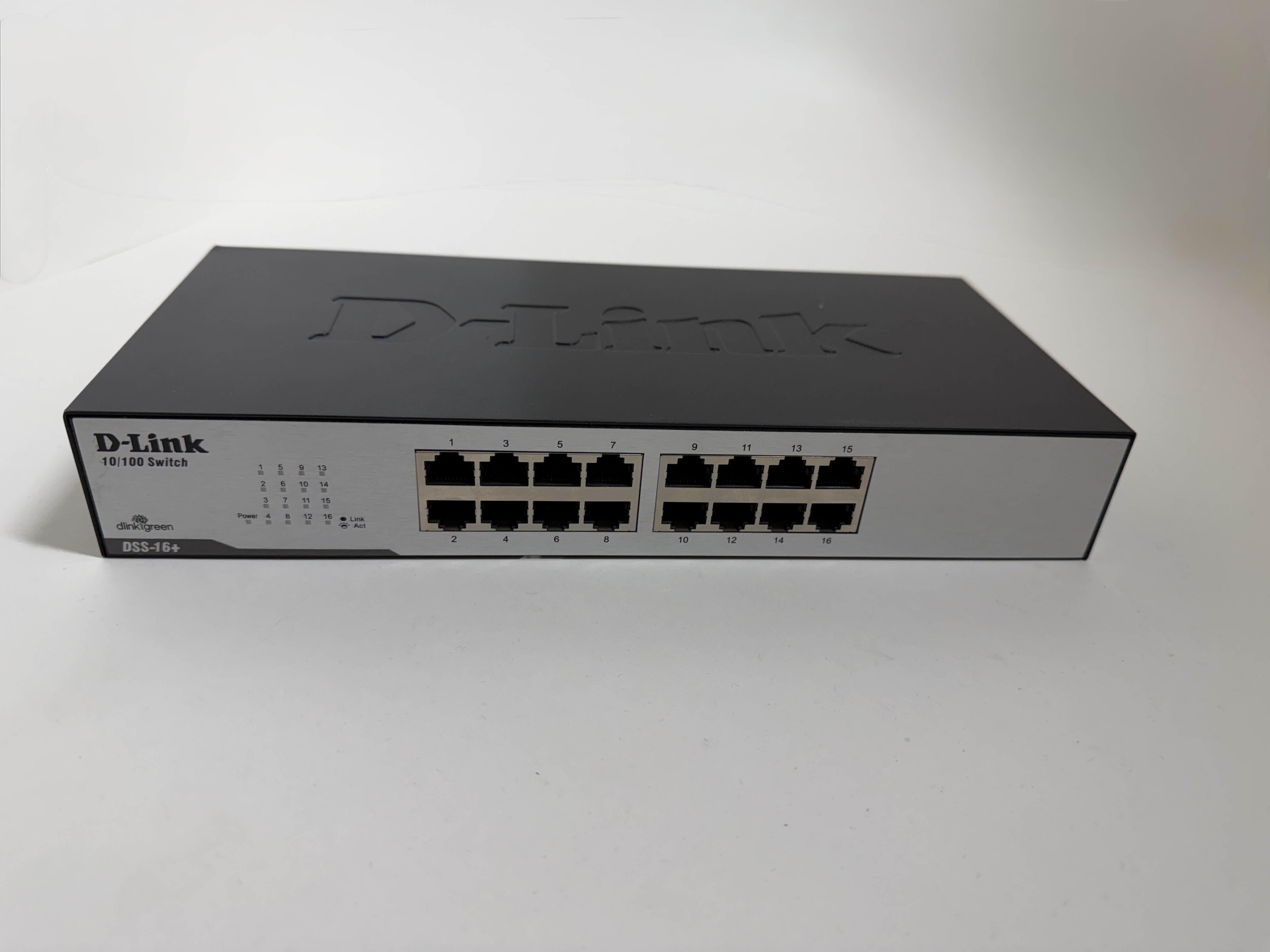 D-Link Network Card DSS-16