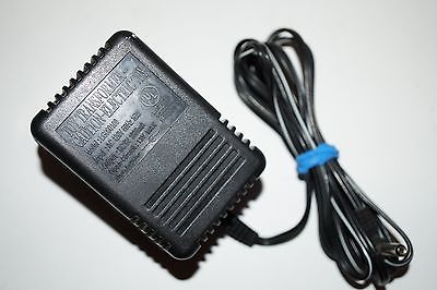 Toy Transformer LG090100 AC DC Power Adapter Output 9V 1000mA
